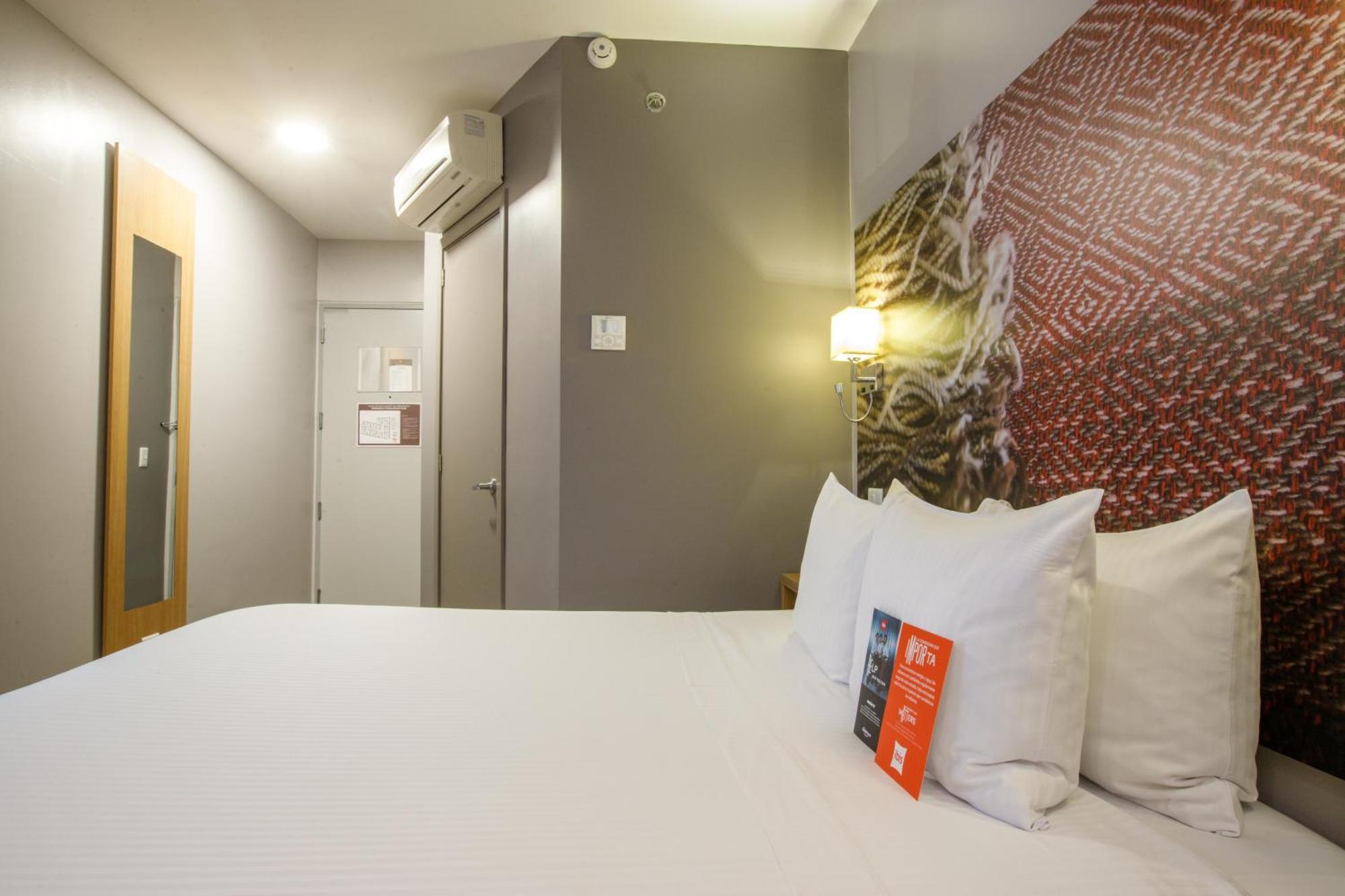 Готель Ibis Кіто Екстер'єр фото